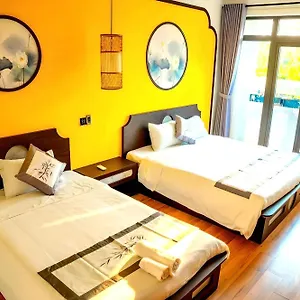 https://the-moon-town-homestay-hoian.hotelsofhoian.com