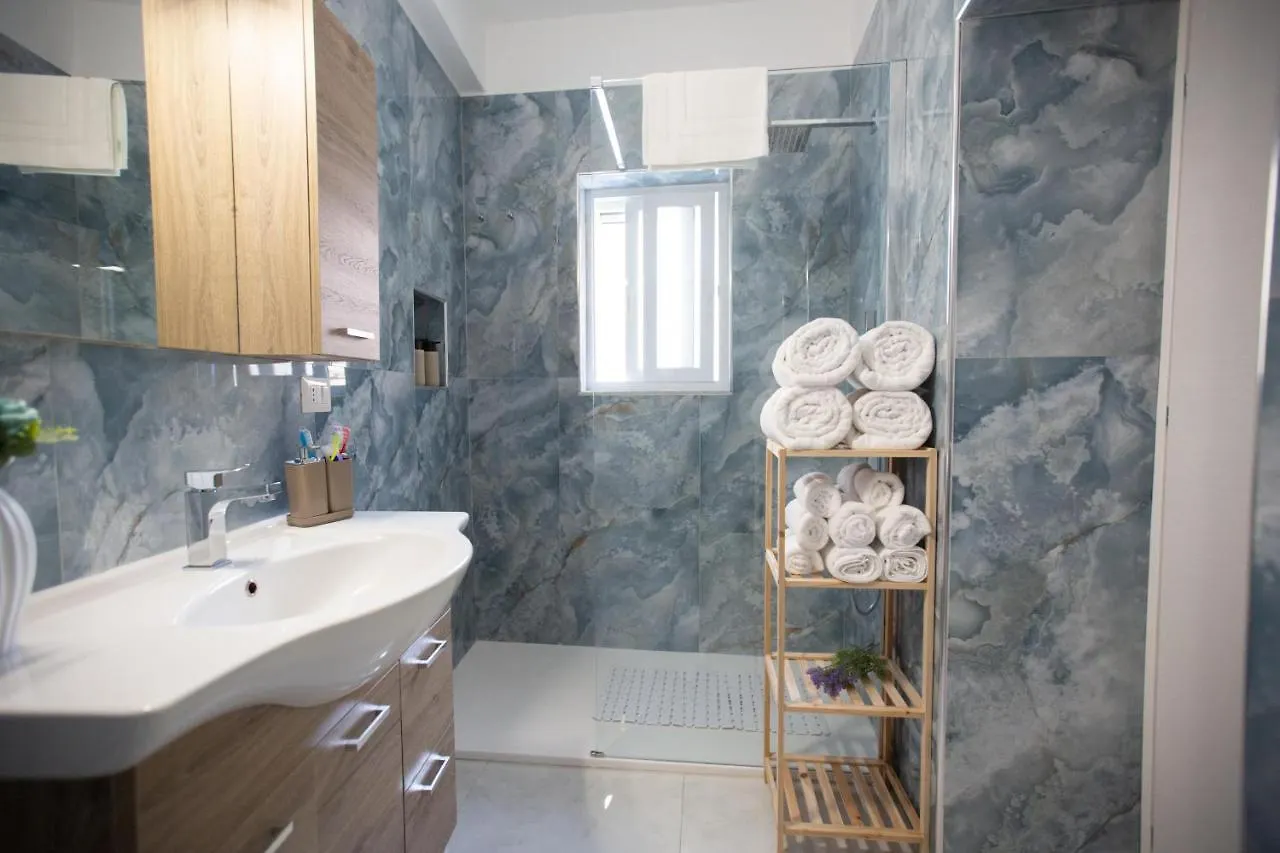 Ira House Apartment Naples 0*,  Italy