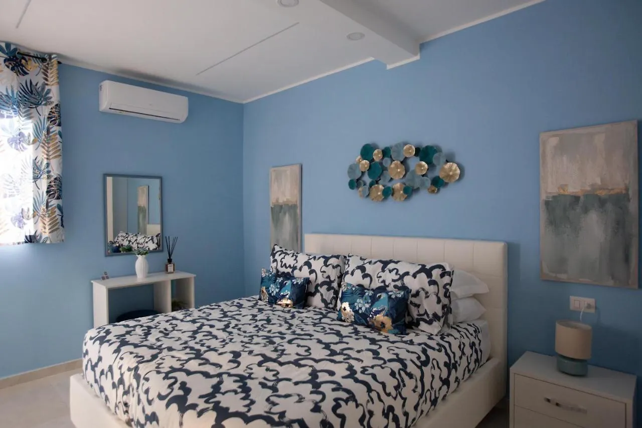 Ira House Daire Napoli