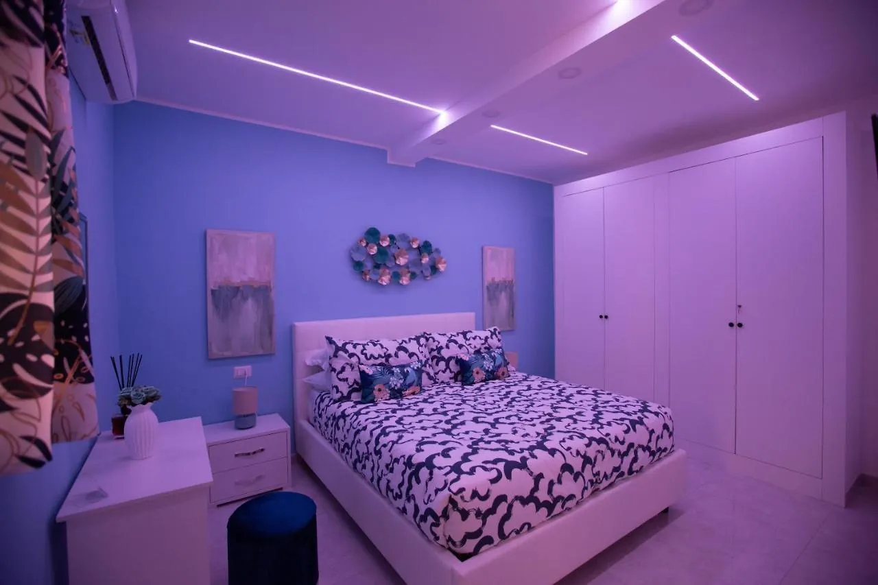 Ira House Daire Napoli