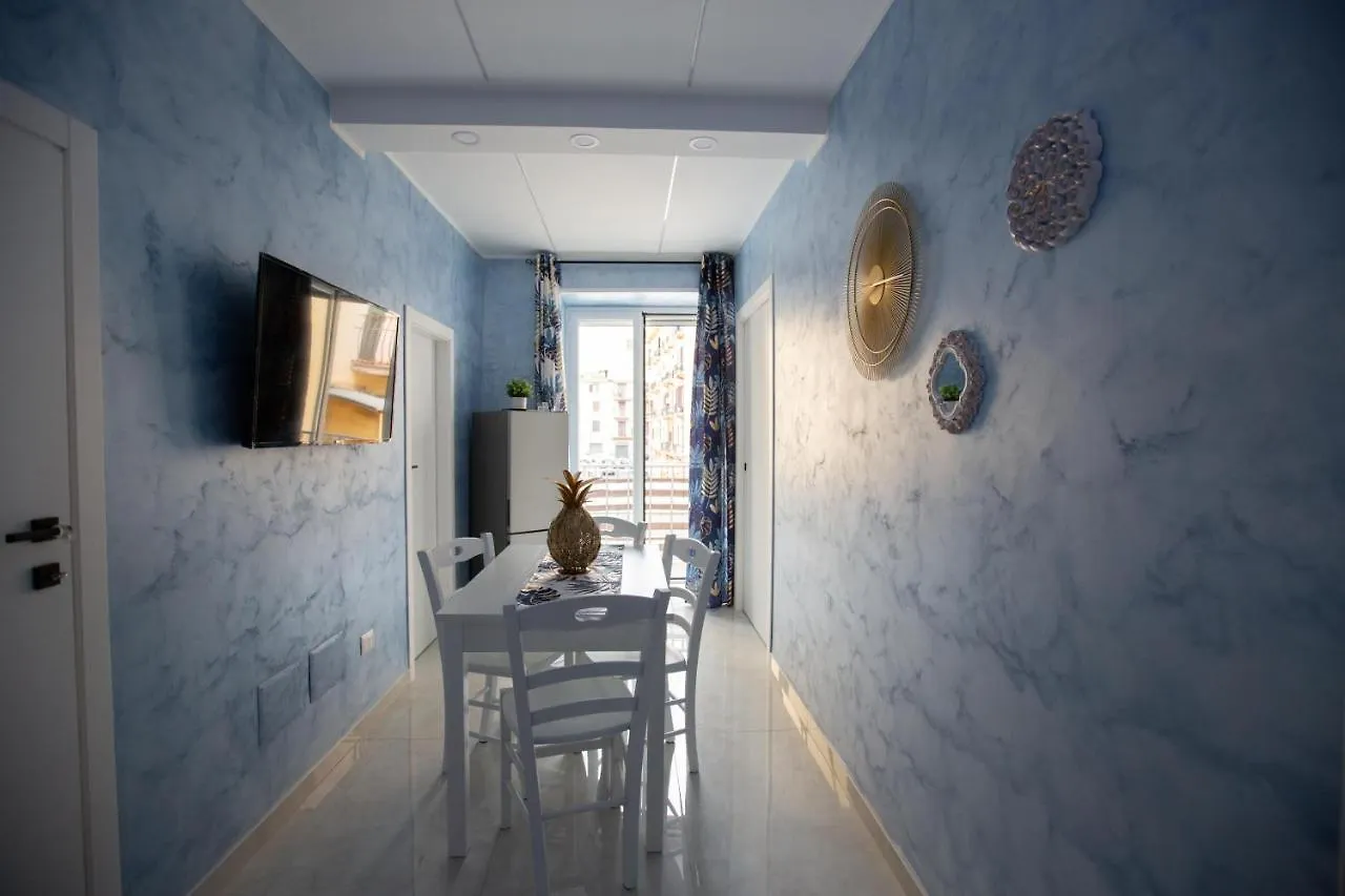 Ira House Daire Napoli