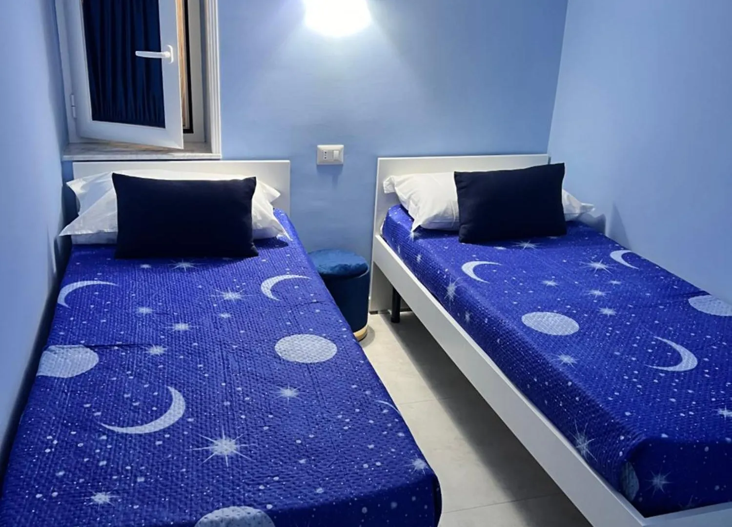 Ira House Daire Napoli